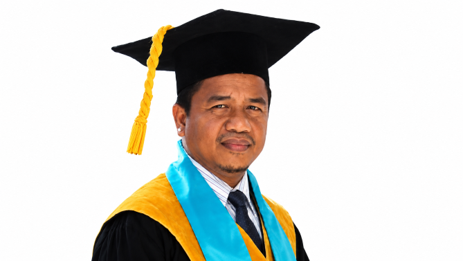 Prof. Dr. H. Arifuddin, M.Ag