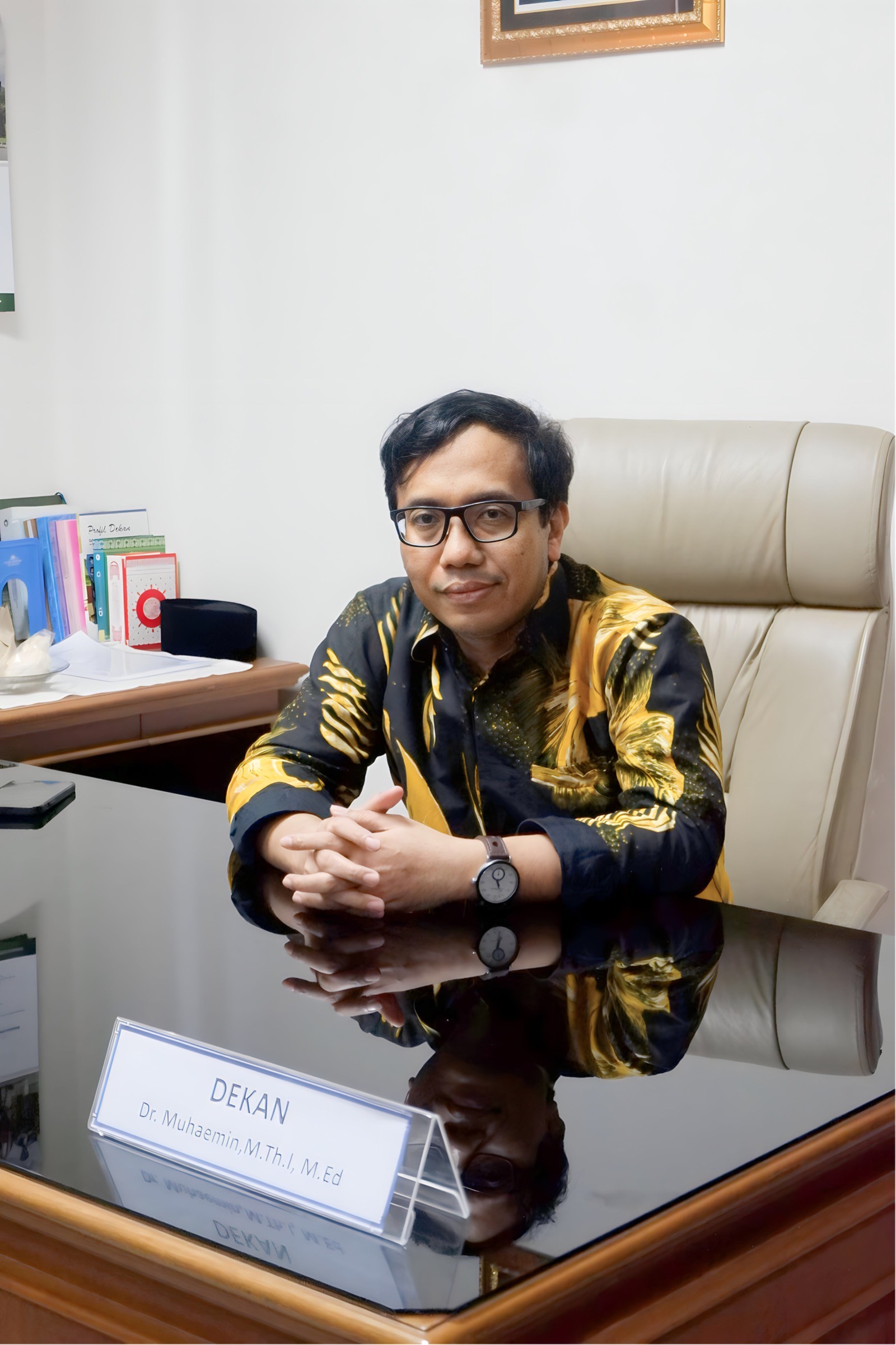 Prof. Dr. Muhaemin Latif, M.Th.I, M.Ed