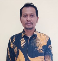Suhartono, Amd, Kom